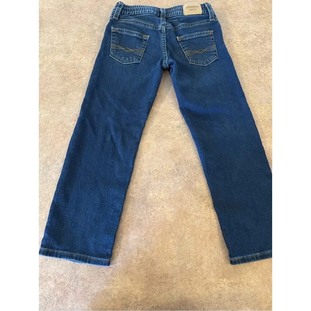 Levi's Straight Leg Boys' Dark Wash Blue Jeans Boy Size 5 Regular